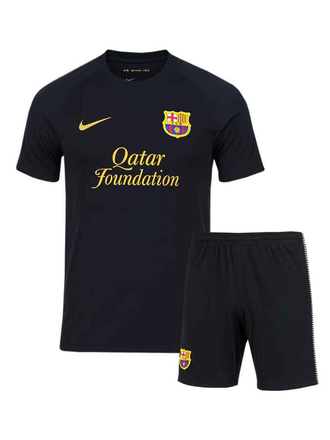 Barcdelona-Away-retro-Jersey-with-Shorts-2011-12-Season.jpg Barcdelona-Away-retro-Jersey-with-Shorts-2011-12-Season.jpg