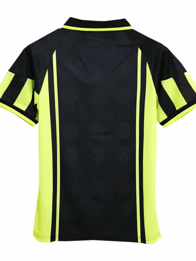 Borussia-Dortmund-Away-Retro-Jersey-1996-1997-Season-Back.jpg Borussia-Dortmund-Away-Retro-Jersey-1996-1997-Season-Back.jpg